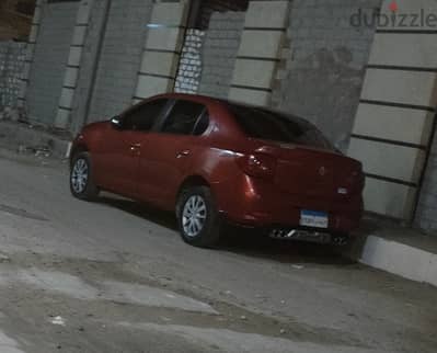 رينو لوجان 2017