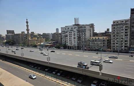 مبنى إداري 1000 متر مرخص للبيع بأميز موقع في المهندسين | على ميدان سفنكس مباشرة | الجيزة