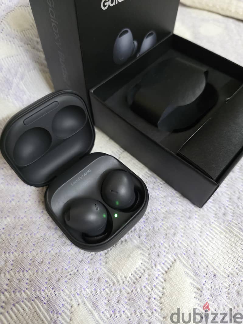 buds 2 pro black 1