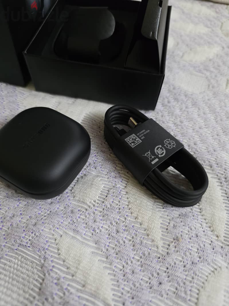 buds 2 pro black 2