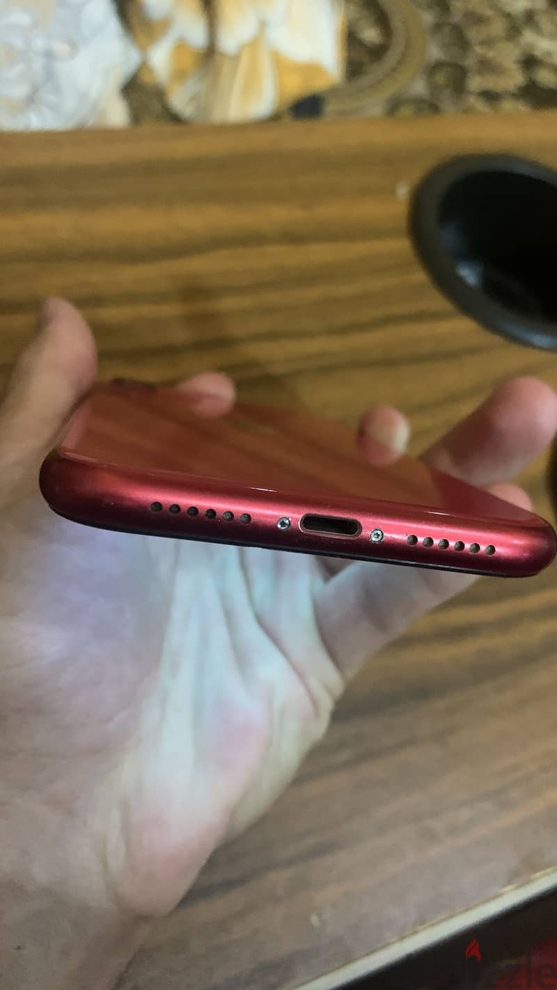 iPhone 11 3