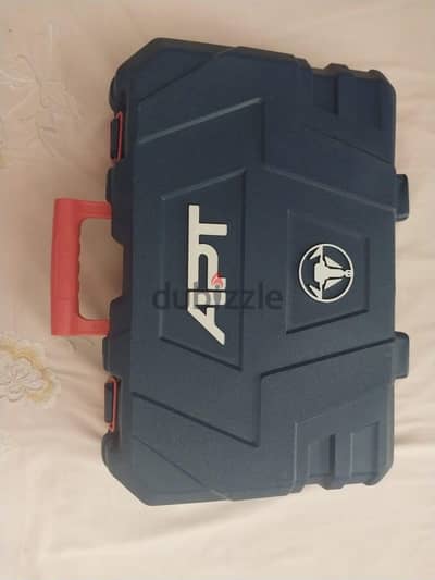 سمىر دقاق وعادى