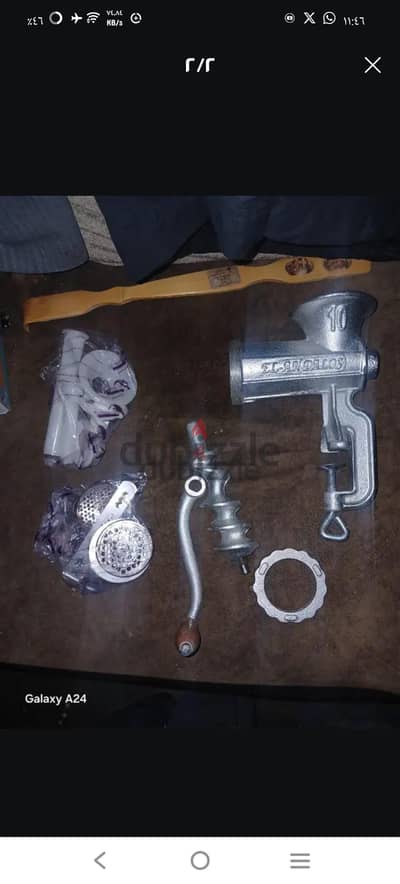 مفرمه يدوي لحوم وخضرات وبسكوت مقاس ١٠  اصلية