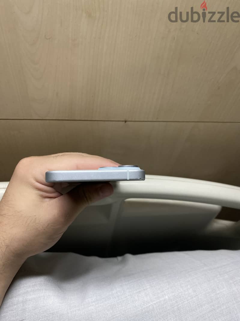 Apple - iPhone 15 3