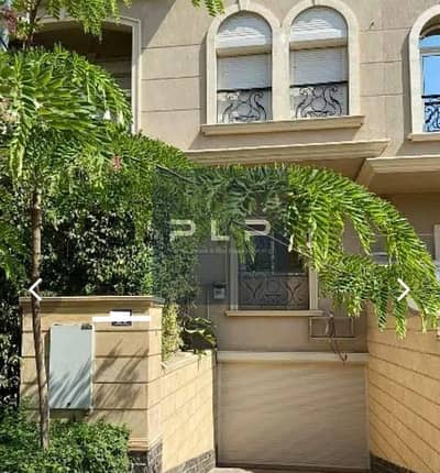 تاون فيلا 5 غرف نوم  ريسيل استلام فوري للبيع في فيلينو التجمع Villino New Cairo قابل للتفاوض
