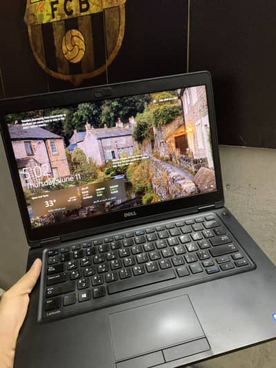 Laptop dell - شاشه تاتش