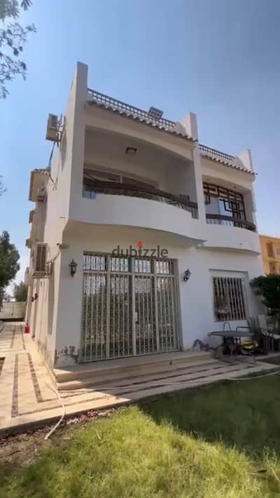 ڤيلا للبيع داخل كمبوند الجوهرة مدينة الشروق