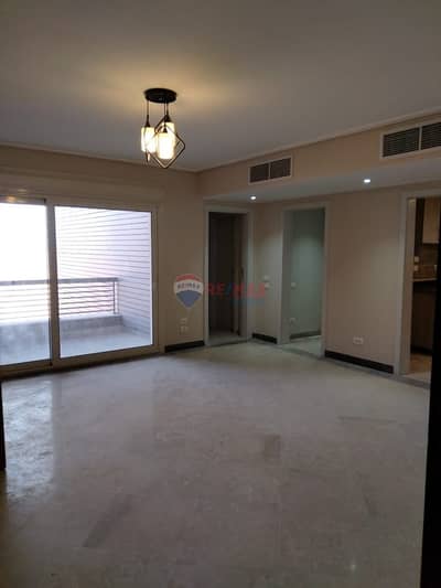 Studio for rent with appliances in New Giza-Pyramids view