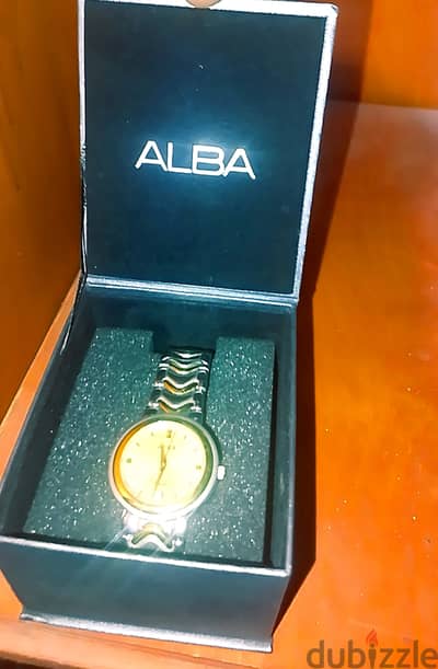 ساعه alba من فئه VX32 waterproof