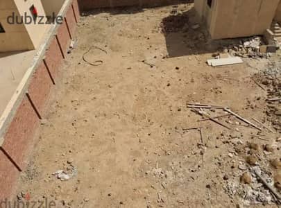 الحي التاني غرب مدينه الشروق قريب الخدمات مكان مميز جدا