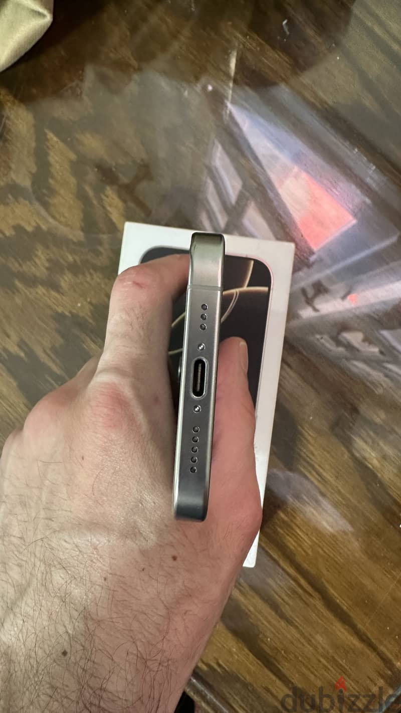 Iphone 16 pro 1