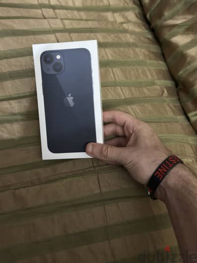 Apple - iPhone 13
