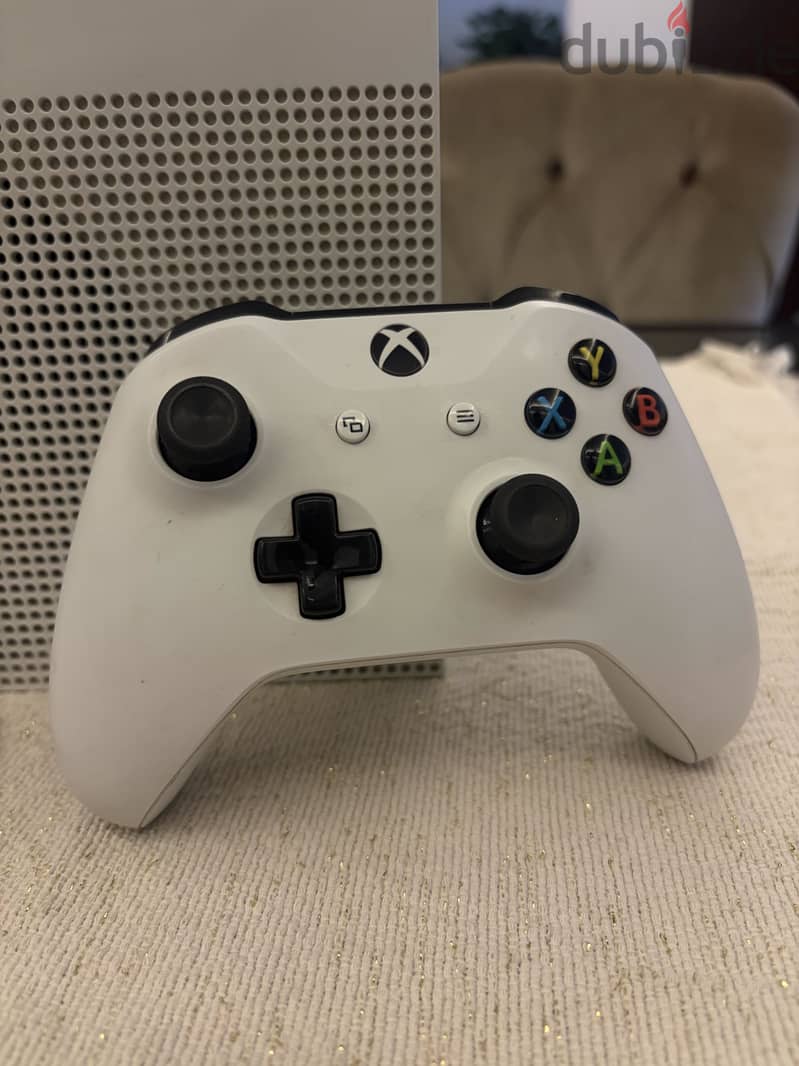 xbox one s 3