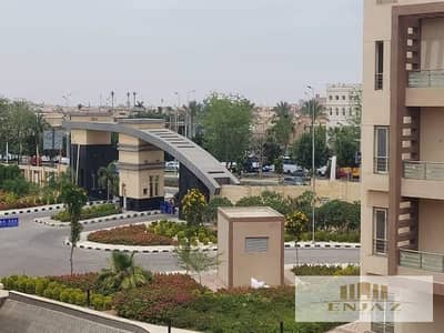 شقة للبيع في كمباوند وصال فيوز بأجمل فيو جاردن بتسهيلات علي 7 سنين 240م  شقة للبيع في كمباوند وصال فيوز بأجمل فيو جاردن و موقع مميز  بتسهيلات علي 7 سن