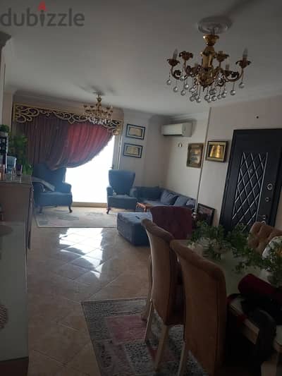 شقة بالهضبة الوسطى المقطم
