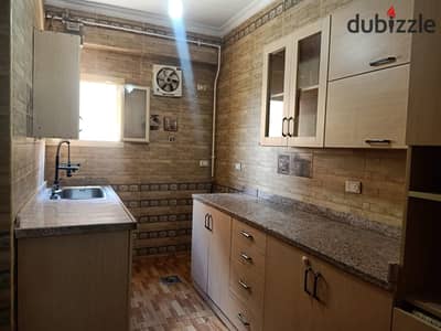Apartment for rent in West Somid, Villas and Palaces area, with kitchen and one air conditioning