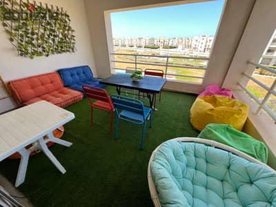 Luxury Pool view 3BR Penthouse for Rent in Amwaj