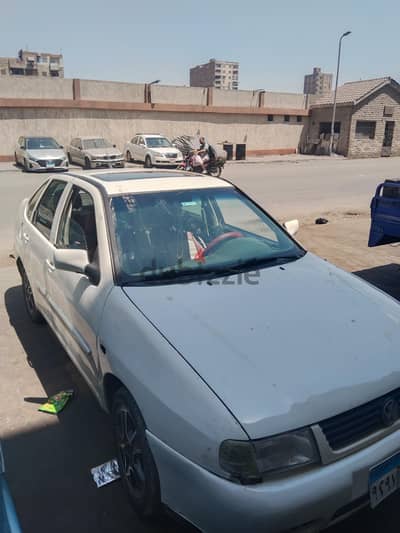 فولكسفاغن بولو 1999