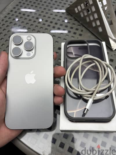 Apple - iPhone 16 Pro