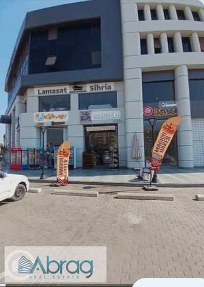 For Rent Shop In Silver Gate Mall Ground floor, directly on the mall's For Rent Shop In Silver Gate Mall Ground floor, directly on the mall's