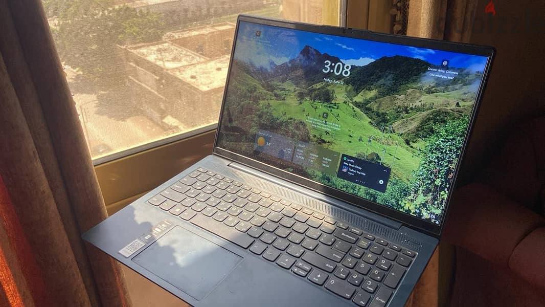 Lenovo ideapad 5 1