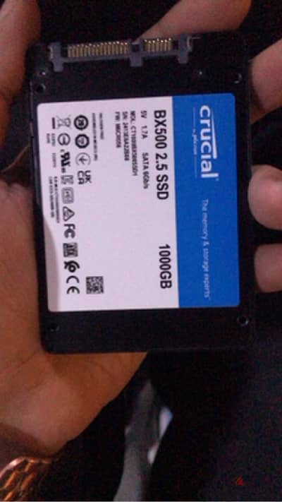 للبيع هارد داخلي sdd 1TB كسر زيرو