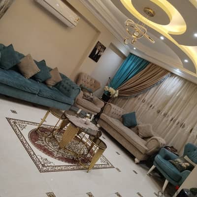 انتريه مستعمل خشب زان بحاله ممتازه للبيع