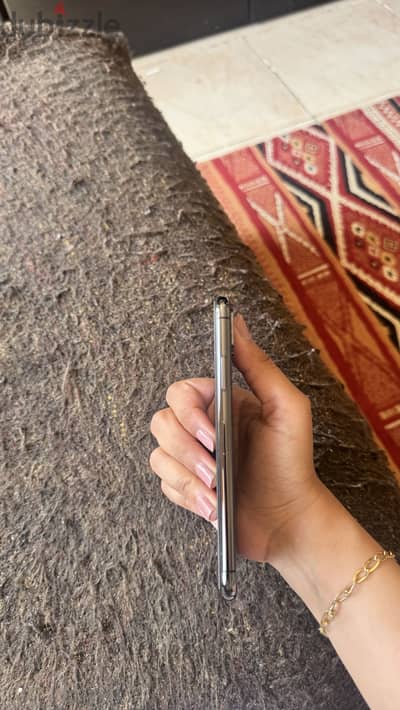 Apple - iPhone XS