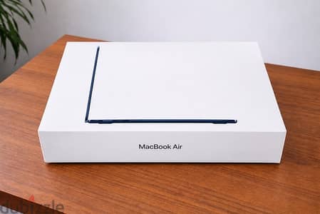 MacBook Air M4 13” 16/256– Midnight | Brand New Sealed