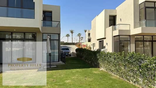 Villa 6 rooms with air conditioning, first row on the lagoon and the sea, fully finished and ready for immediate inspection.