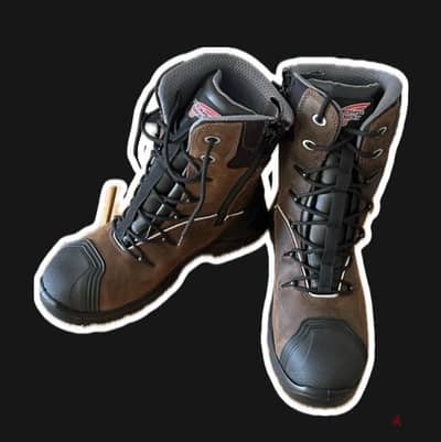 Red wings safety shoes