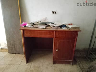 مكتب خشب زان درجين وضلفة