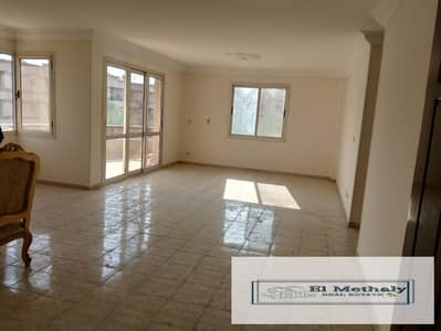 شقه قانون للايجار بالقاهره الجديده مدينه الرحاب بالمرحله الرابعه new cairo