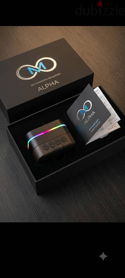 مساعد ذكي ALPHA للـ Desk Setup - شحن ذاتي وديكور RGB فخم