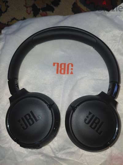 سماعة JBL Tune 520BT اصلية وجديدة