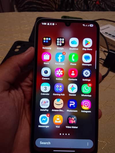 Samsung A24