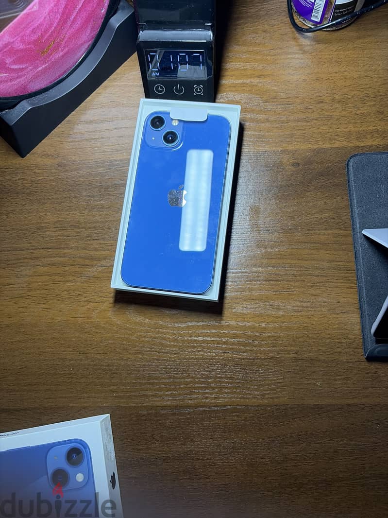 Apple - iPhone 13 1