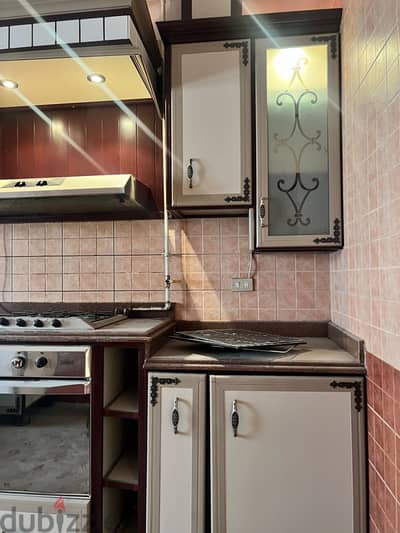 Complete kitchen with equipment