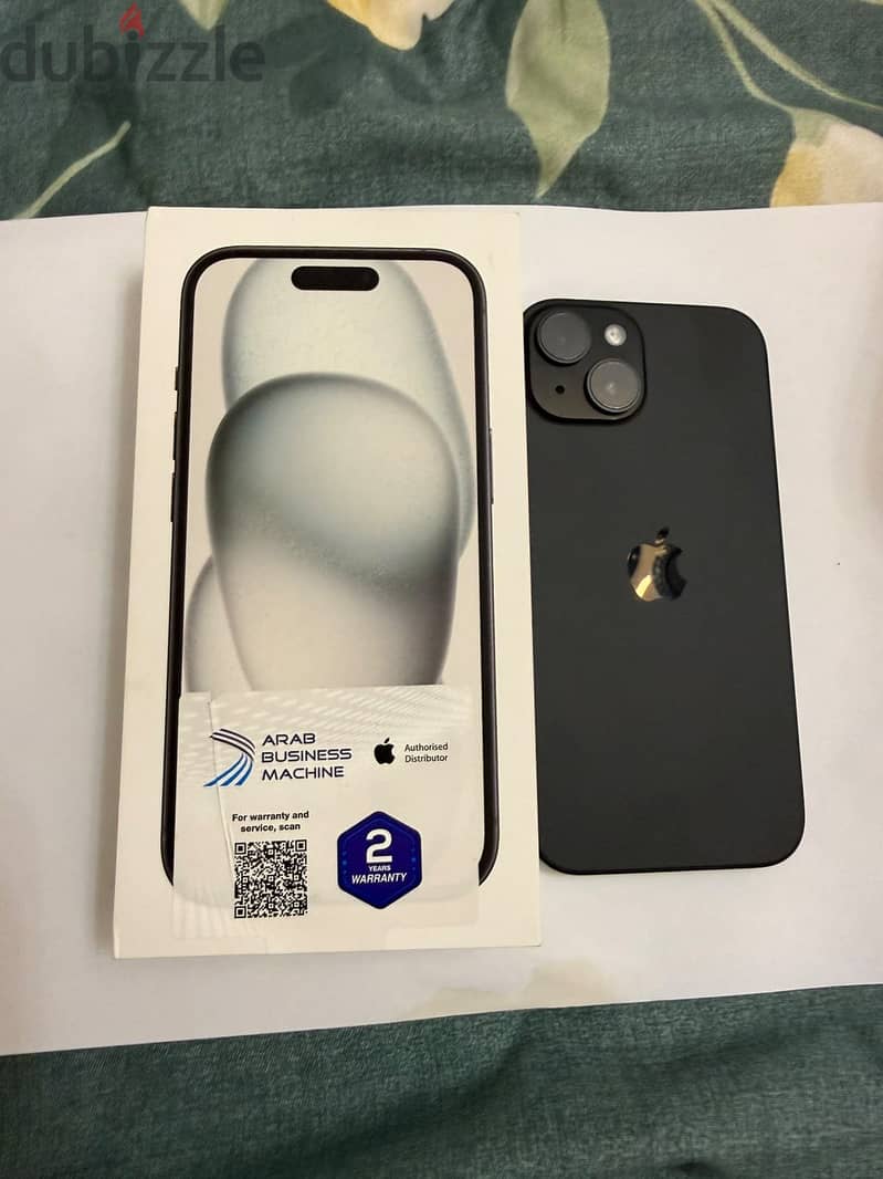 iPhone 15 98% battery 2