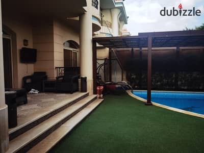 Twin House fully finished ultra super lux for sale in Compound Garden Heights next to Al-Rihab, Compound Garden 8 