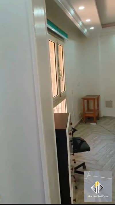 Duplex for rent, administrative or residential, close to The Gate Mall and all services