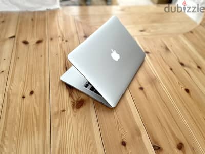 زيرو Apple Macbook Pro i5