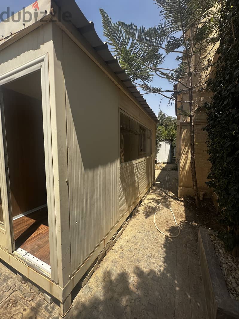 Caravan/container 1