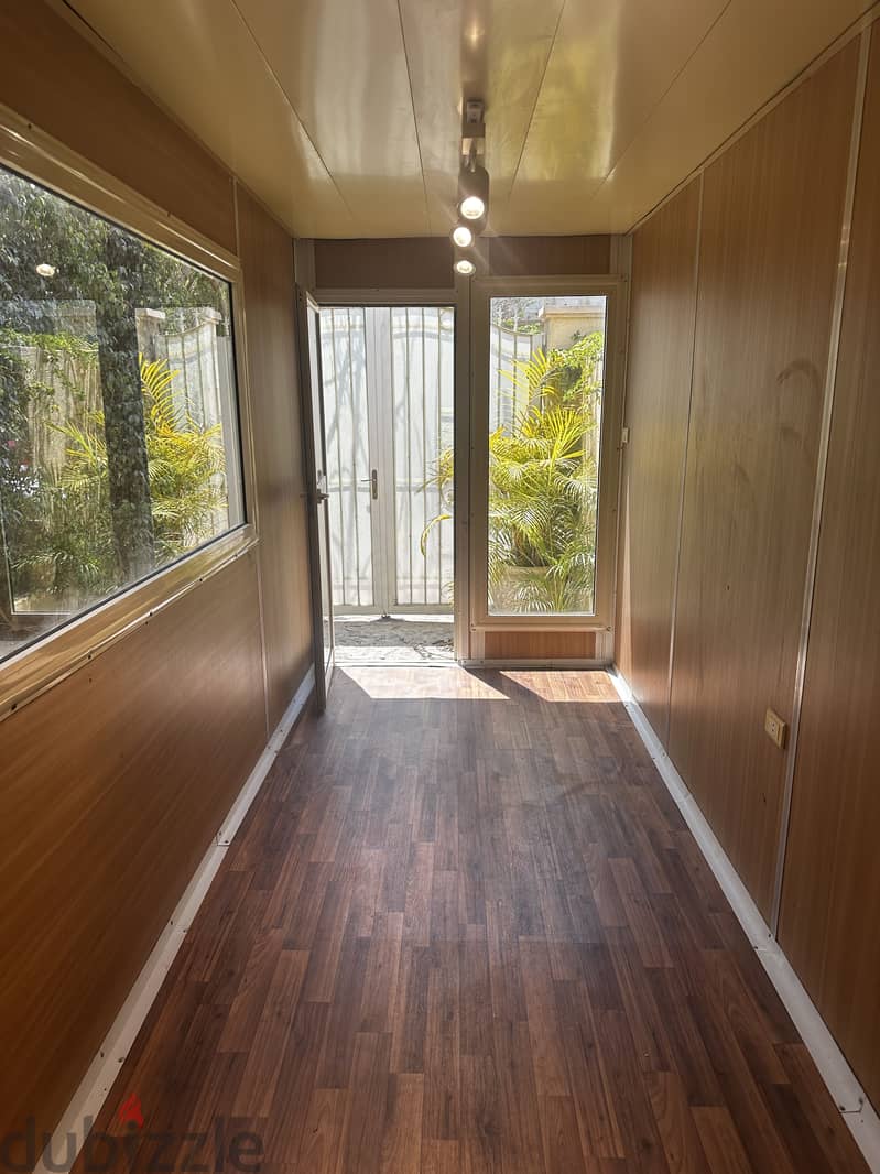Caravan/container 4