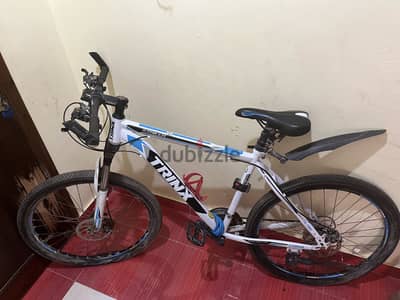 عجلة trinx k036