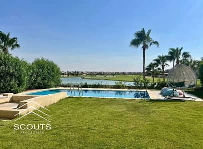 استلم فوري سينيور شاليه علي اللاجون والبحر fully finiahed في هاسيندا الساحل الشمالي hacienda  north coast - first rown on lagoon