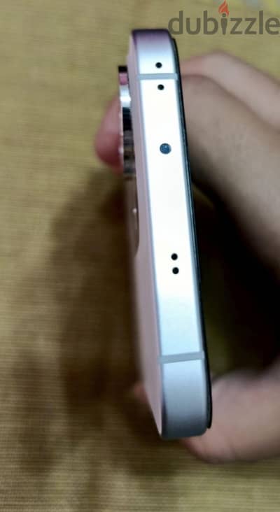 OPPO Reno 14 5G كسر زيرو بحالة جيدة جدا للبيع