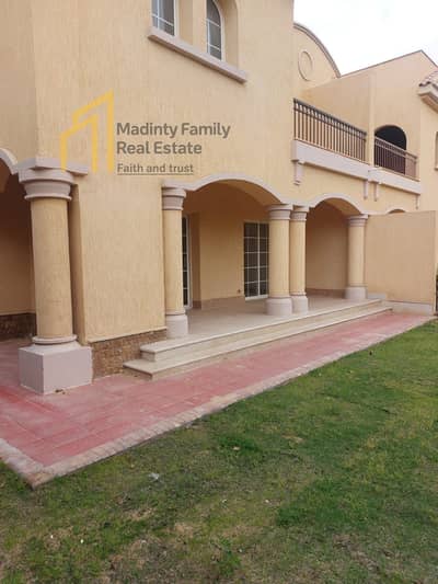 Villa for rent with air conditioning in Madinaty Model H Garden View and the stream course