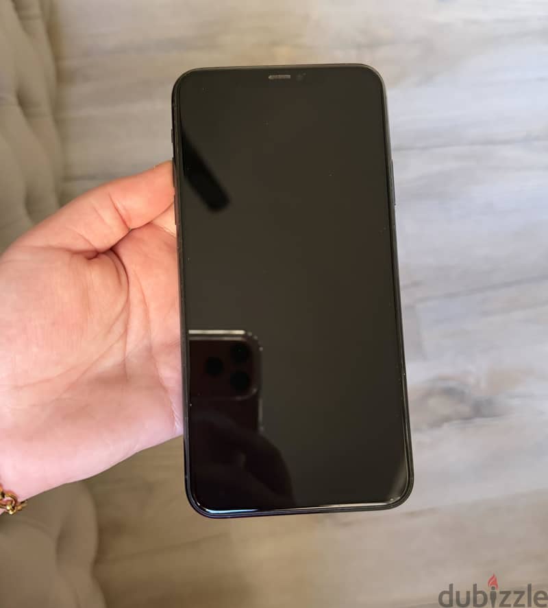 Apple - iPhone 11 Pro Max 3