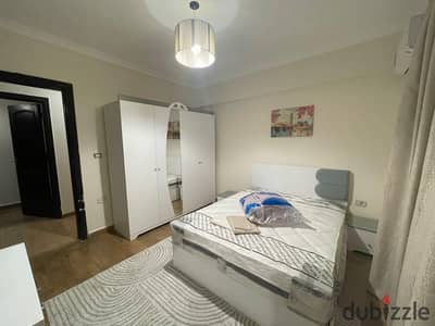Apartment for sale, 16th District, Sheikh Zayed 16.  next to Beverly Hills and Mazar Mall, area 215 square meters  3 bedrooms, including a master bedroom  and 2 bathrooms.  Roof apartment, fourth floor, with elevator